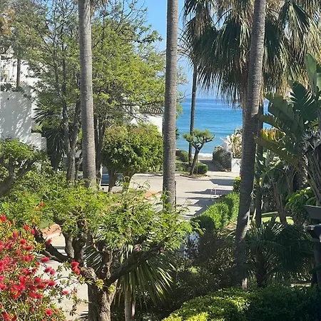 Relax Alcazaba Apartman *