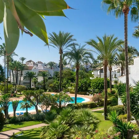 Relax Alcazaba אסטפונה